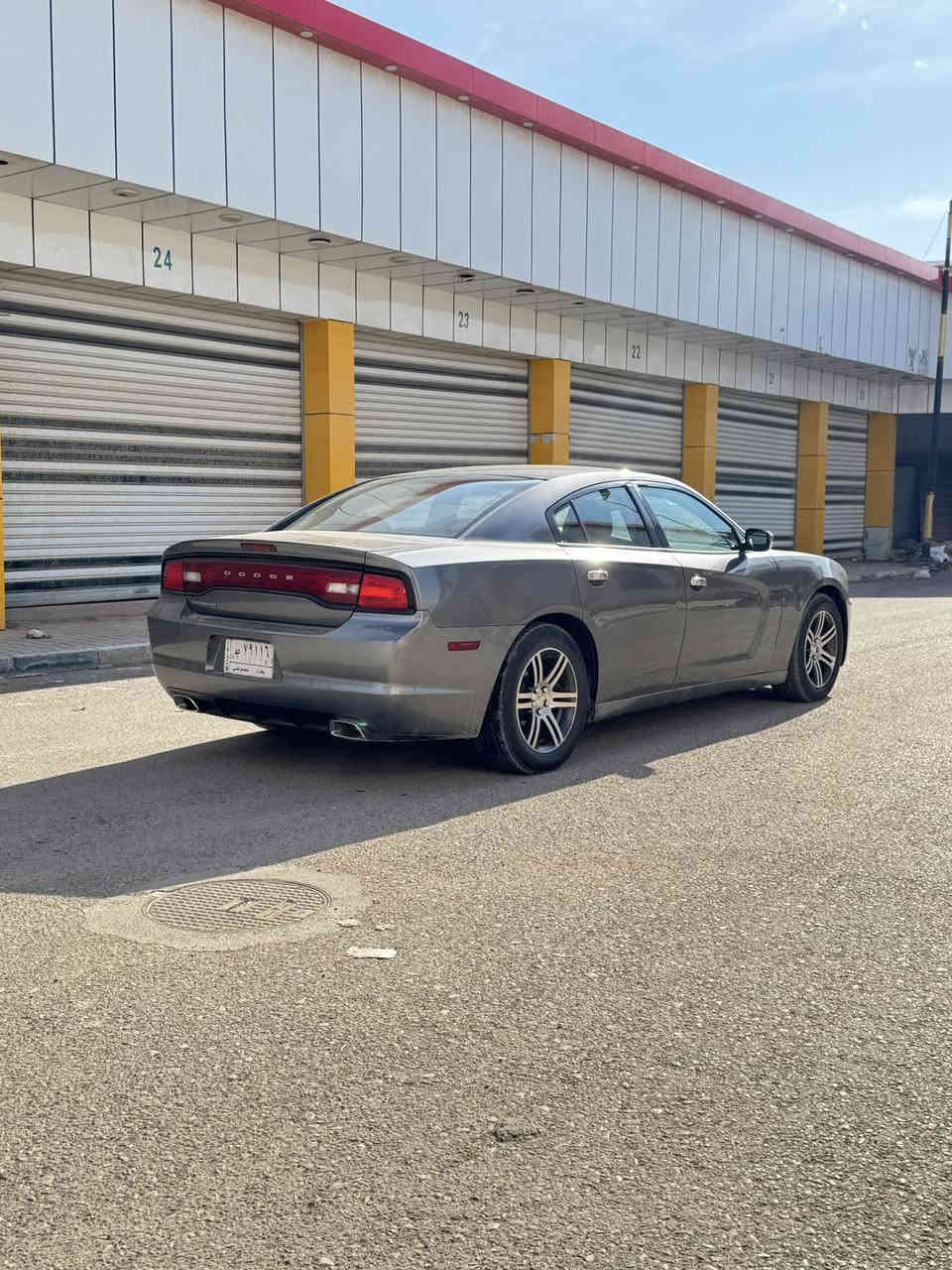 مكلف_بالنشر_جارجر للبيع
موديل 2011 رقم بغداد ب اسمي السنويه 2028
الضرر جاملغ خلفي عكس السايق كلير
باب الوره خلف النفر بارد عل كد شبرين
كير+محرك+اكسل مكفولات
صدر حداد نص عمر
تايرات نص عمر
ويل خليجي 18
شاشه صغيره وكير عصه
السعر 150 وبيها مجال
للأستفسار اكثر الأتصال

‭0780 247 2003‬
مكان السياره صلاح الدين الشرقاط
حساب صاحب السياره
محمد أمير
