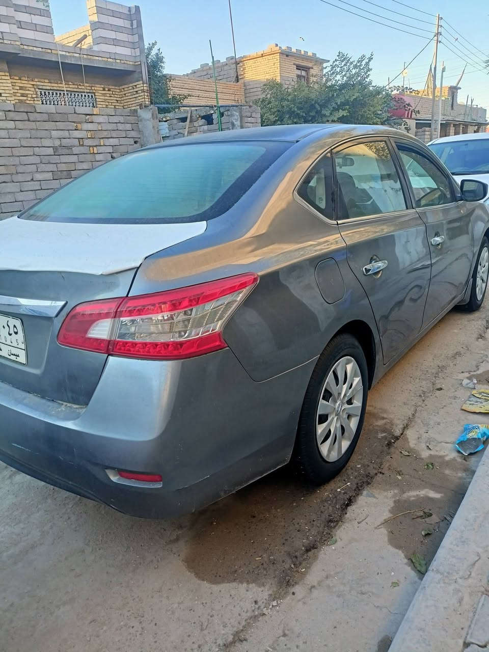 سلام عليكم نيسان سنترا موديل 2015 وارد امريكي حادث خشم لبنيد وبيه 3 قطع صبغ سياره مكفوله من لفتح وضربه وتبديل رقم ميسان تحويل ثاني يوم مكينه 1800 شرط مكينه وكير كفاله حداديه تخم تاير خير من الله سياره مال جناي تبريد ثلج سعر 87 وبيه مجال لل شراي مكان البصره لاستفسار ***********
