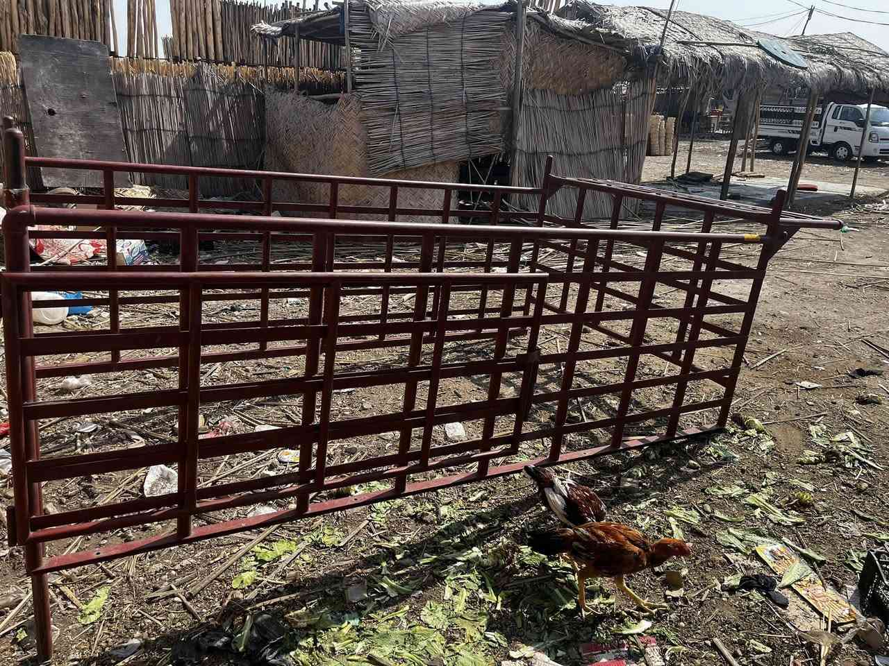 السلام عليكم محجر كيا فحل للبيع ارتفاع متر استعمال قليل مكاني بغداد الكاظمية سعر 450 الف ***********
