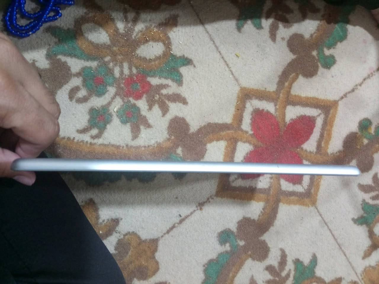 ايباد 9
ذاكره 64
مكفول من كلشي اضافه 99/ 100
مكان كربلاء سيطره الابراهيميه 
تفحص له تأخذه 
بدون شاحنه 
كارتونه وياه 
السعر 300 الاتصال على الرقم ***********
الخاص مفتوح
