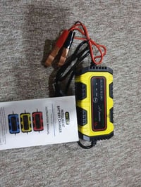 شاحن بطاريات • ٦ فولت • ١٢ فولت