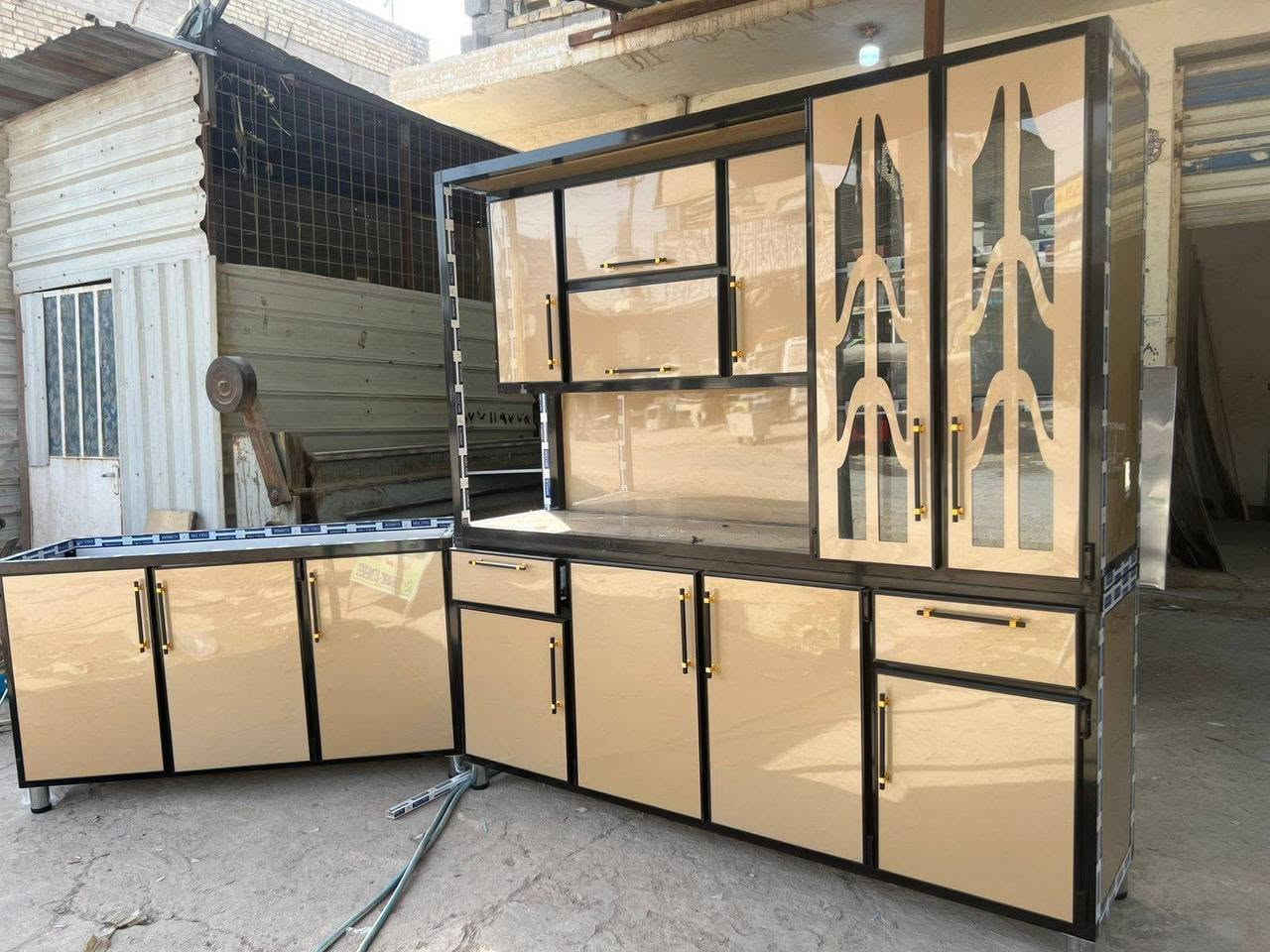 🛠️ شغل تسگام حسب الطلب – جودة وثبات يدوم
📏 القياس: كاونتر مترين   وسنك متر ونص مرمر

✨ المواصفات:
✅ جسور داعمة للرفوف (تحمّل الاوزان وثبات)

💰 السعر: 600 الف 

🚚 التوصيل:
✔ داخل بغداد: مجاني
✔ أطراف بغداد: 15 الف

📦 شغل مضمون | تنفيذ حسب ذوقك وقياسك

⸻


**إذا كنت صاحب هذا الإعلان وتريد حذفه لأي سبب، رجاءا أرسل رسالة إلى الدعم الفني**