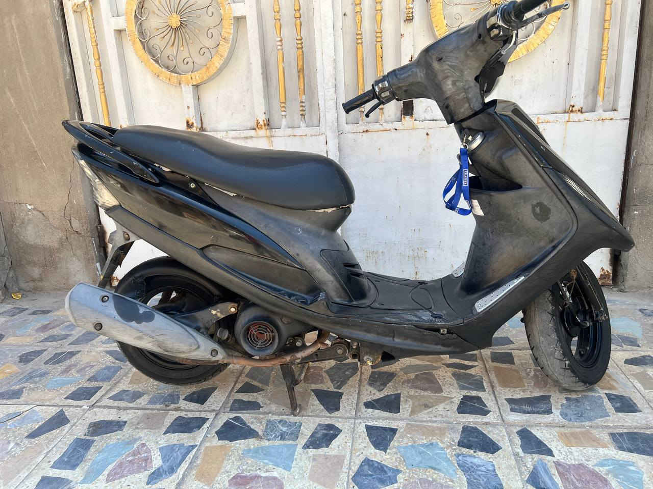 سلام عليكم دراجه ماكس عدله للبيع دراجه نضيفه ما متعوبه كفرات بلاديه
العنوان بغداد /بغداد الجديدة مجاور افران الدرويش 
رقم ***********
سعر 650 وبيه مجال حك جيه ♥️
