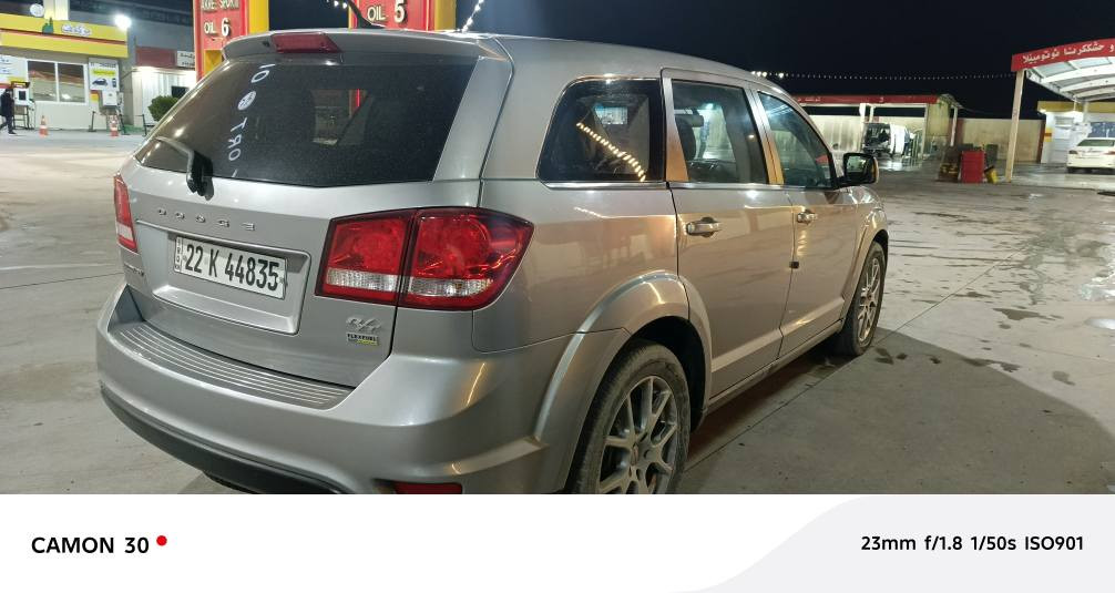 للبيع دوج جورني موديل 2016
محرك 6سلندر 7راكب 
سيارة فول مواصفات 
بس بدون سلايت 
بيها صبغ 4قطع رش امريكي 
قطعتين خليجي 
السعر 98ورقه مجال قليل 
للبيع اومرواس حسب القناعه
***********واتساب موجود موصل, نينوى
