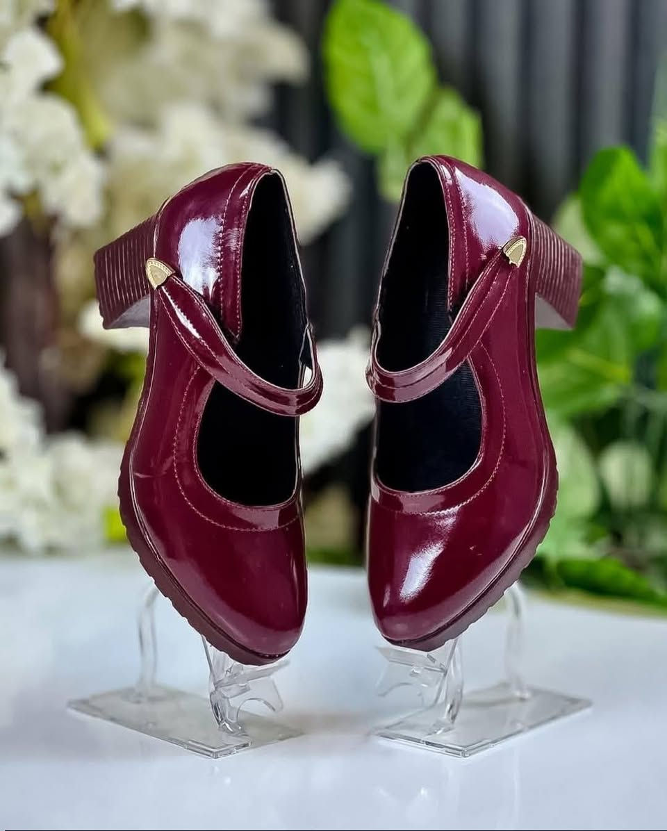 مساء الخير .... .وفرنا لكم .. 🍋🍋🍋
 كعب لالوتا جلد طبي فول اناقه و خفيف و  مميز و انيق ....
سعر ب١٢  الاف 
اخذ قطعتين ب٢٢ مع هديه
القياسات  37-38-39-40-41
الالوان اسود بيجي نيلي كاكي
  العنوان : كوت / شارع الهورة / معرض الرواق  يوجد خدمة توصيل لكافة محافظات العراق 😍 واتساب *********** __*********** الجمال 🌹الأناقة 🌹 البساطة 🌹النزاكة 😁

#اكسبلور #اكسبلور_فولو_ي_حلو🔥😴_ي_عمري #اكسبلور_فولو_شوفو_البوستات_الي_قبل_راح_تعجبكم دهل اوران, واسط
