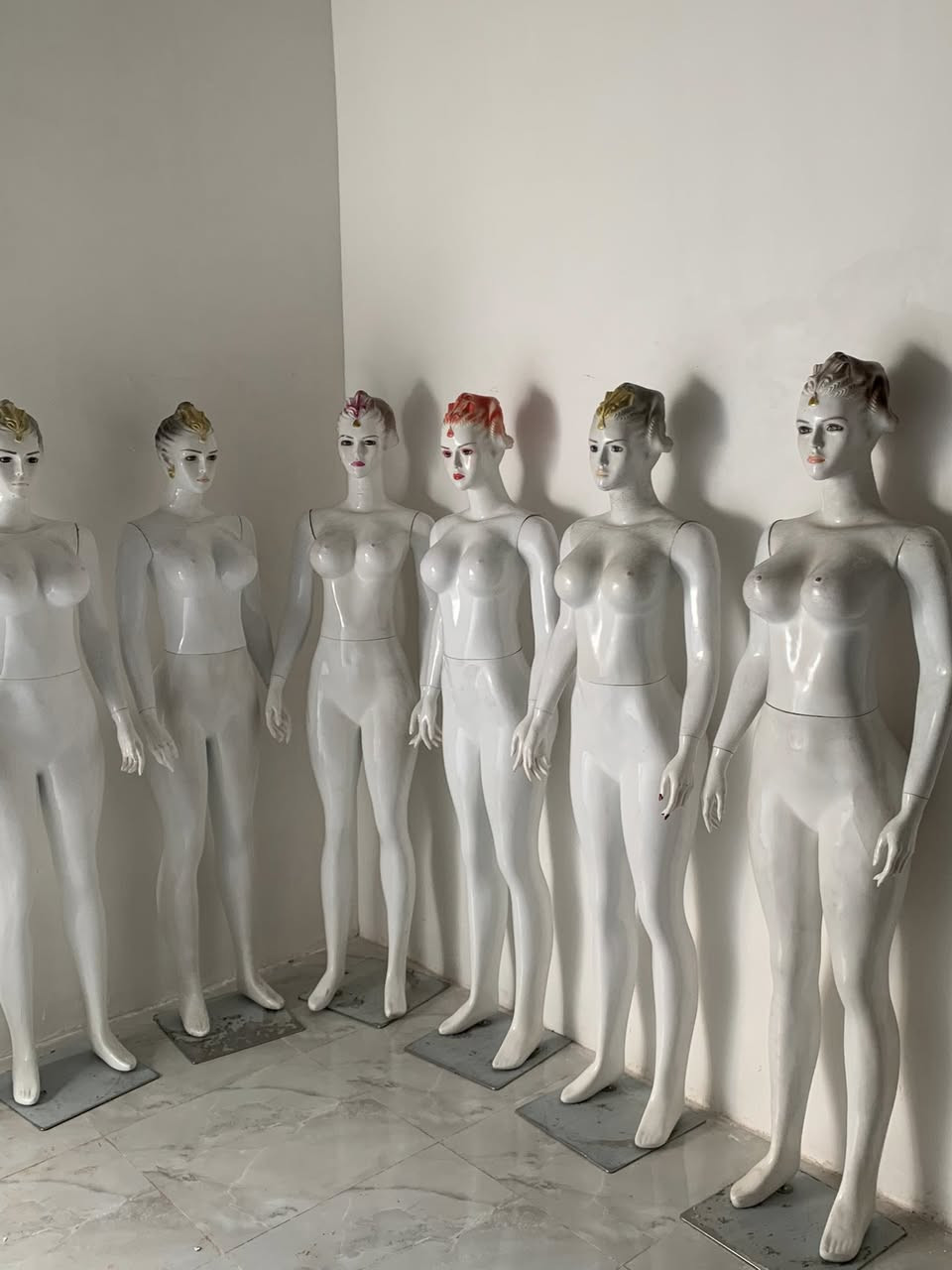 ملكانات عدد ٧ للبيع الاتصال ع رقم
***********
