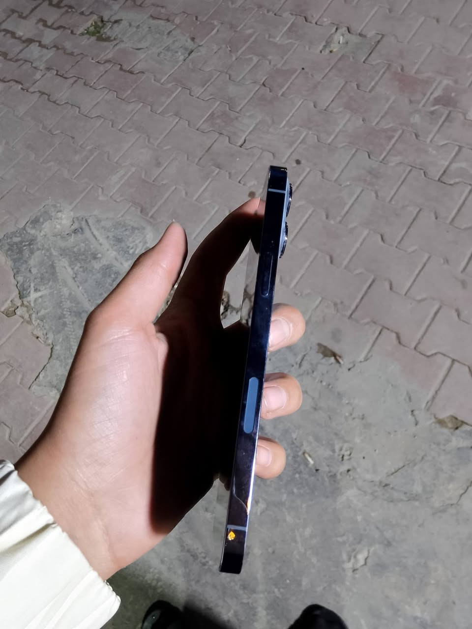 ايفون 13 برو ماكس الجهاز مامفتوح وتر
بطارية 83 
ذاكرة 128
العنوان بغداد 
***********
