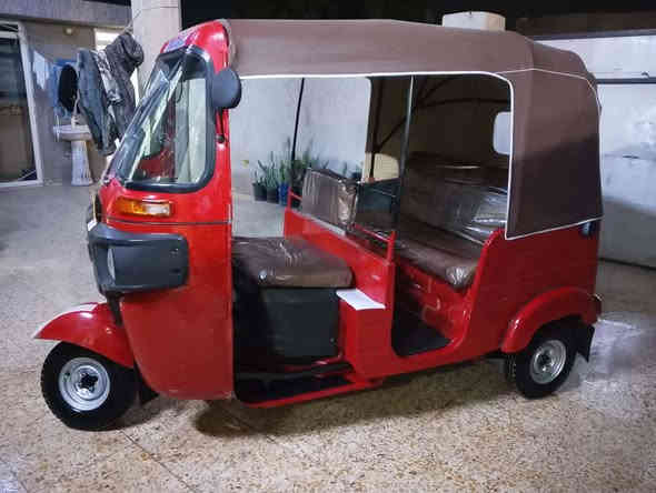 سلام عليكم تكتك للبيع موديل 2019شهر 3,رقم واسط كشر كفاله عده دوس تخم تاير جبلي سعر 5250وبيه مجال قليل ***********مكاني نعمانيه
