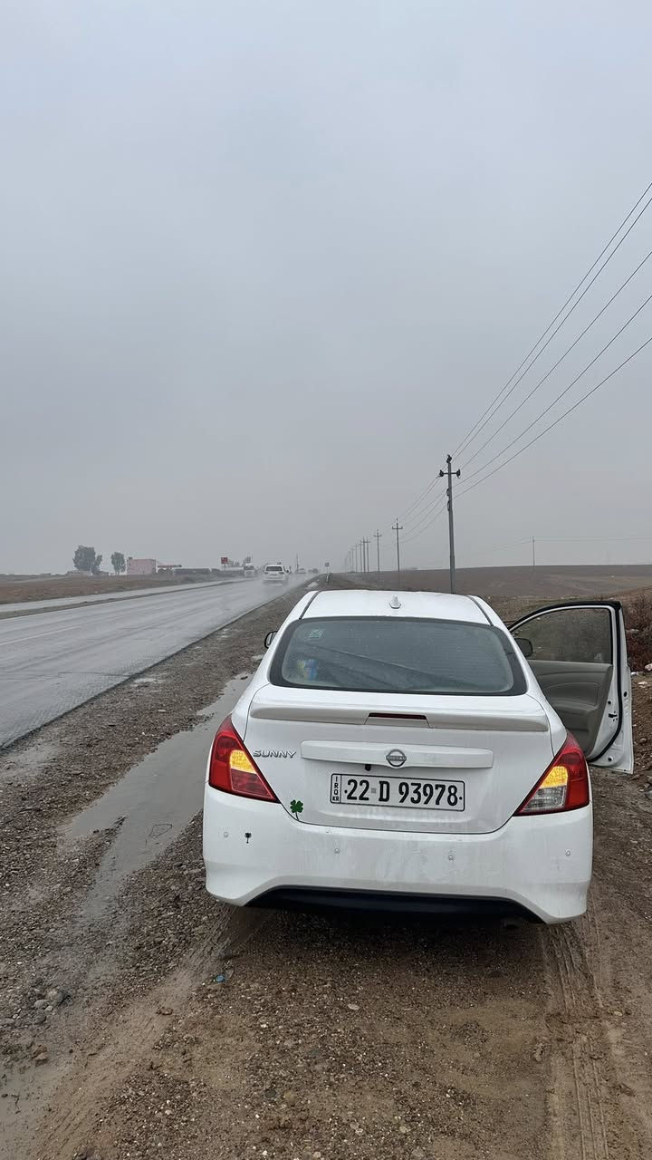 السلام عليكم وسيان سني 2024هندي بليته زركه سياره بيها بارد بخشم الجاملغ الايت راجع عليه وصاير بي بارد ومقسم هوه والباب سياره ماشيه 90الف السعر 115 العنوان دور الضباط ***********
