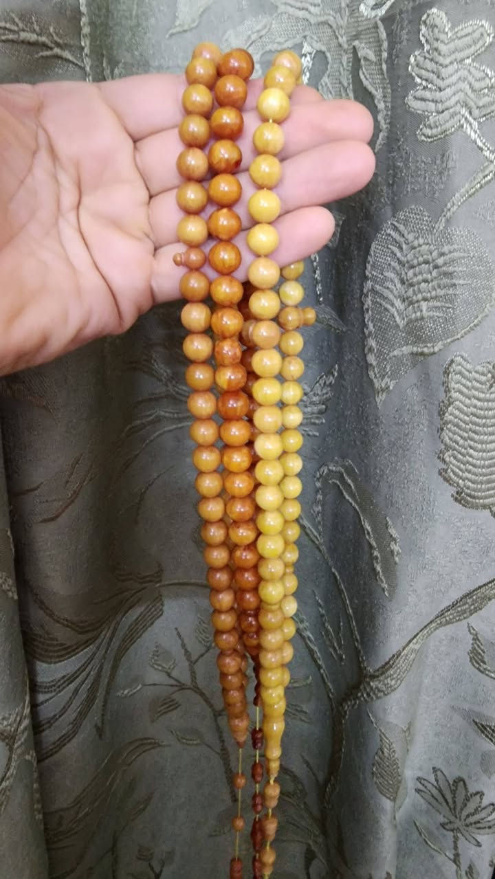 السلام عليكم 
رمضان مبارك على الجميع 
متوفر سبح سندلس بجودة عالية جداً 💎
🔹 الوان مميزة وجذابة
🔹 حبات متناسقة وتشطيب دقيق
🔹 خفيفة ومريحة في الاستخدام
🔹 مناسبة للاستخدام اليومي أو للإهداء
السعر ٣٥ الف للقطعة الواحدة
متوفر توصيل في بغداد والمحافظات 
تحياتي للجميع


**إذا كنت صاحب هذا الإعلان وتريد حذفه لأي سبب، رجاءا أرسل رسالة إلى الدعم الفني**