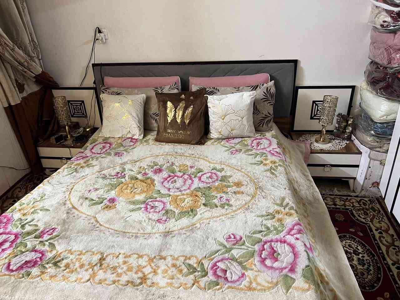 غرفه تركيه نضيفه مستخدمه شي قليل خمس قطع السعر 350بيه مجال بصيط هذه رقمي ***********
