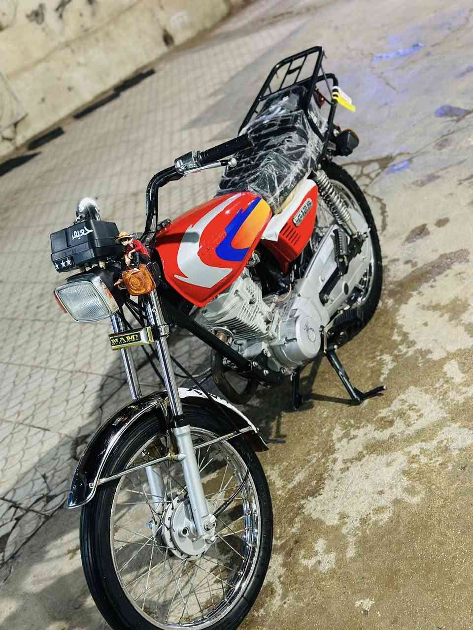 للبيع  نامه2023 شلامجه
كلك كلك 

كامل مواصفات 
كهربائيات كله شغال 
مكاني حمزه الشرقي 
***********
متواجد خاص
