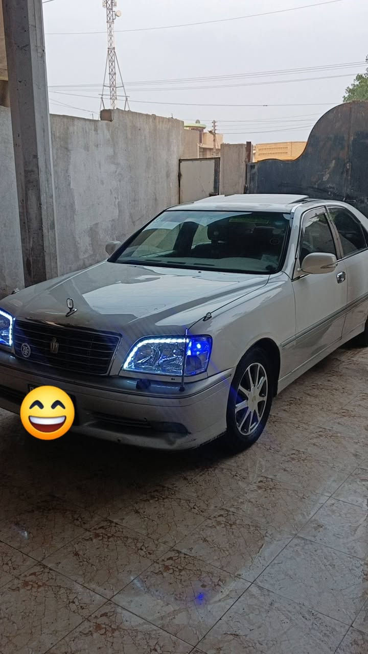 السلام عليكم سيارة ملكه فول مواصفات ٤دكم  تنته  سيارة كرستال أصل تبريد أمامي خلفي ثلاجه دواخل جلد محرك 3000بطل أسود وكثر تفاصيل عل خاص مكاني بصره القرنه


**إذا كنت صاحب هذا الإعلان وتريد حذفه لأي سبب، رجاءا أرسل رسالة إلى الدعم الفني**