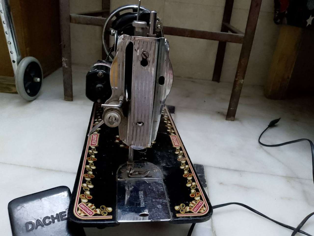 مكينه للبيع نضيفه وشغاله وماطابه مصلح وسعرها 60الف وبيها مجال


**إذا كنت صاحب هذا الإعلان وتريد حذفه لأي سبب، رجاءا أرسل رسالة إلى الدعم الفني**