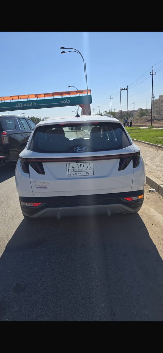 السلام عليكم هونداي توسان 
خليجي مكفوله 
ماشيه 42 
بابل باسمي 
سعر خاص 
للاستفسار ***********
