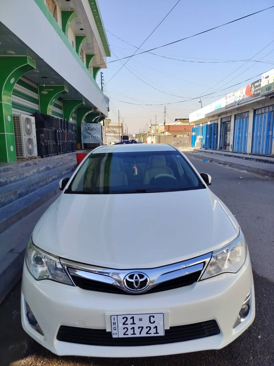 � تويوتا كامري 2015 خليجي – فول مواصفات 🚘
🔹 رقم سليمانية مميز
هز ورقم كله جديد 
🔹 ممشى 137 ألف حقيقي
🔹 دبل صالنصه
محرك 4/2500
🔹 كراسي كهربائية
🔹 تشغيل بصمة
🔹 شاشة
🔹 حساسات
🔹 لايت زينون

✅ السيارة فول مواصفات عده الفتحه 
✅ جاهزة بالكامل وما تحتاج أي صرف
سعرها 165

📍 مكان السيارة: 
عامريه الفلوجة
📞 للتواصل: ***********
***********
