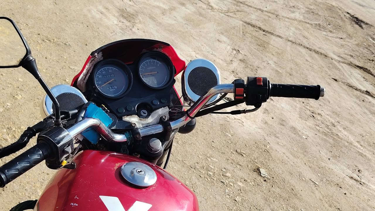 سلام عليكم دايون موديل 21 وراق صولي ترقم مكفوله لاتنقيص ولاتبخير دراجة جديده كهربايات كله شقاله  لايت عالي وناصي اشاير اربعه سكن لوره بريك بل مجان تواير جدد الاتصال على رقم *********** هاذا رقمي
