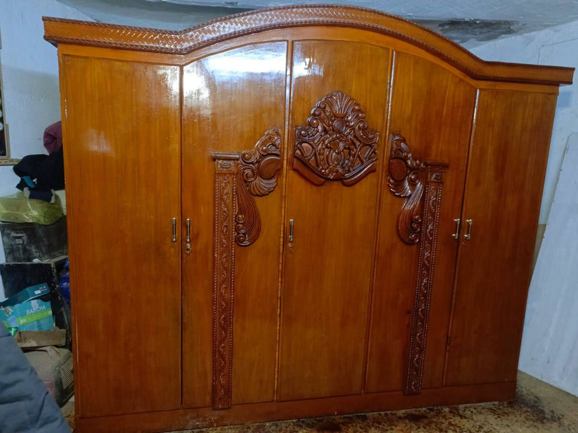 سعره 275وبيه مجال بسيط 

عنواني ناصرية تقاطع رايات مجاور شركة الوسيط 

للاستفسار الاتصال على رقم الهاتف ***********
