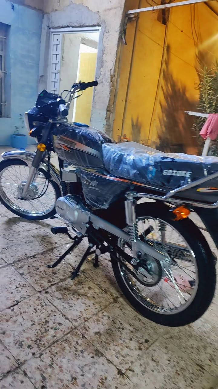 سلام عليكم شباب دراجه للبيع ساسوكي ياباني صارلهه سبوع من مشدود مكاني حي العسكري شراي خاص وبخدمته*********** بي بس واتساب
