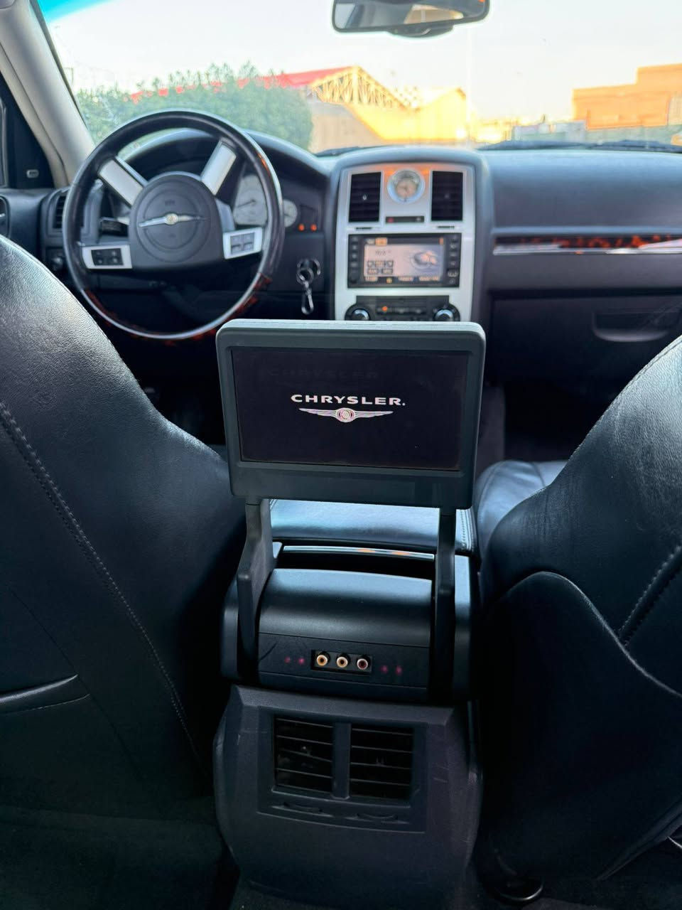 📌_ادوات _ #كرايسلر_موديل 2009_C300  5.7L فول 1/1 🔥 دخول جديد #بدون_كصه_كفالـــه_السعر_73 المكان: البصرة للاستفسار  وتساب + اتصال  غير متواجد على الفيس بوك ابو عباس *********** - ***********
