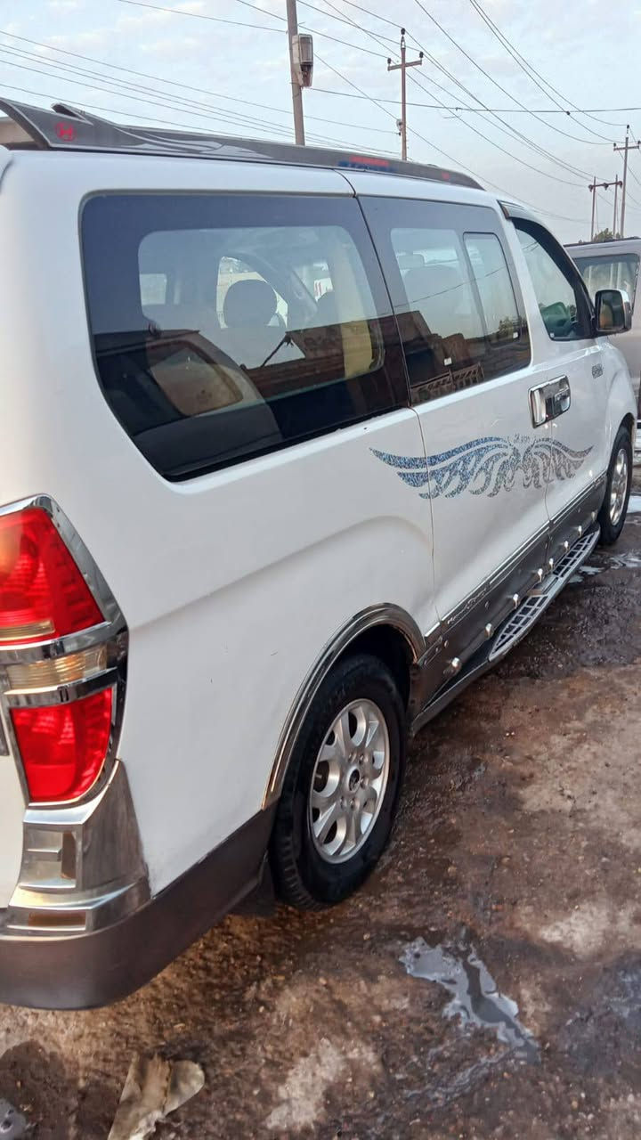 سلام عليكم ستاركس للبيع موديل 14محوره مكفوله ماعده جاملغ الامامي جهة العبري سياره جديده من بدي كير أوتو مكينه حداديه تبريد تخم تاير داخل جديد جاهزه ترايك وين مايعجبك خط وبحث شطره نجف سنويه جديده مداور ثاني يوم  مكان ناصريه السعر 168 وكلشي واضح بلمقطع مكلف بلنشر رقم راعيه *********** وستفسر منه ما اجاوب عل خاص
