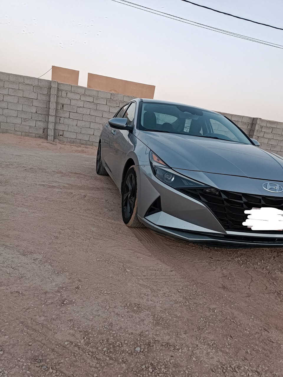 النترا موديل 21 اشتريتها من اربيل مكفوله وسويت حادث صفحه ورجعتها على الشركه غلاض كلها اصليه وسستم ايرباك تبريد ومكينه وكير فول وبجم كبس السياره ما سويت رقمها كاتي مطلوبه غرامات اليشتري يصفيها السعر 90 ورقه وبيها مجال بسيط رقم الموبايل ***********
