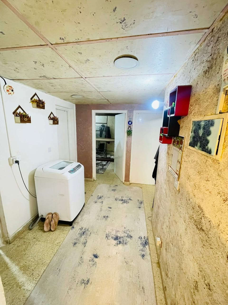 � إعلان شقة للبيع

📍 مجمع القادسية

🏢 طابق ثالث

🛏️ 3 غرف نوم

📍 الموقع: مقابل مدرسة الإمام علي

🔴 للبيع فقط

📞 للاستفسار:

***********

***********
