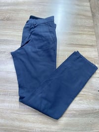 مقاس ٣٢ • ملابس