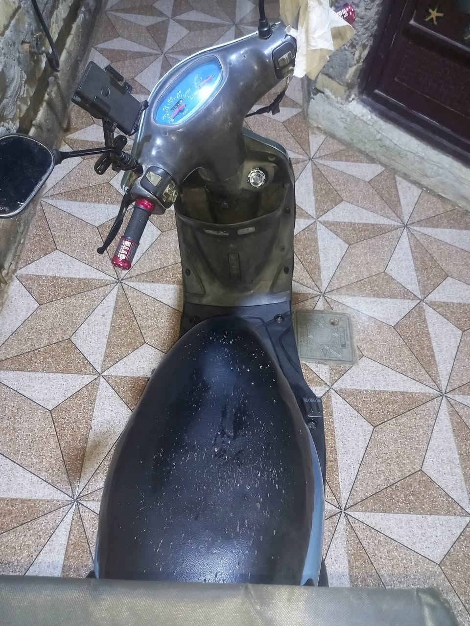 سلام عليكم ماكس منغولي للبيع دراجه نضيفه محرك مامفتوح مابيه نقص السعر 500 وبيه مجال لتواصل ***********
