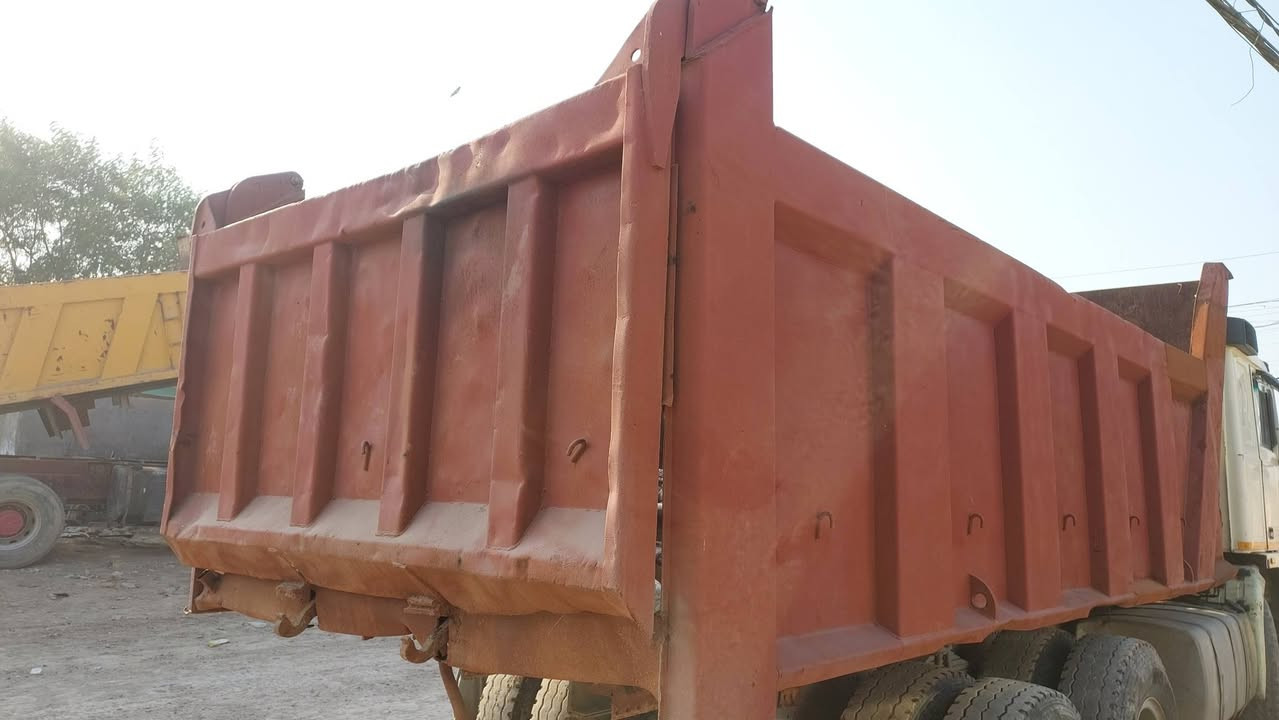 سلام عليكم بدي هاوزر للبيع طول 560 نضيف سعر 22 او بي مجال ستفسار ***********
