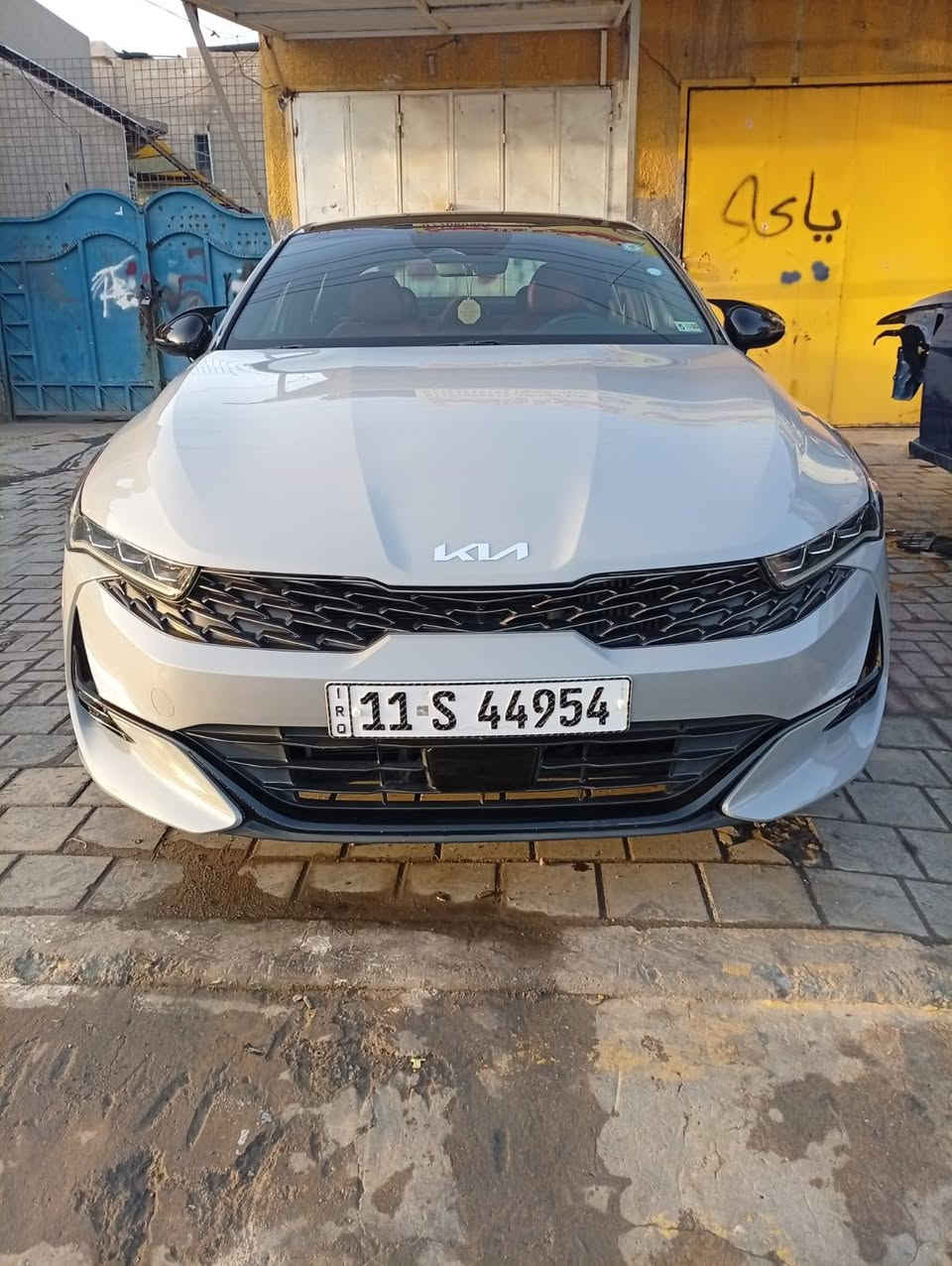 سلام عليكم (K5) موديل 23 وارد امريكي كامله سياره من كلشي داخل احمر فول موصفات سياره ما بيها نقص اي شي تايرات  تخم صدر امامي خلفي جديد تبريد سياره ما بيها نقص كلشي سعر 180 وبيها مجال  تحويل مباشر مكان سياره بغداد ثعالبه وره صيطرت شعب  ***********
