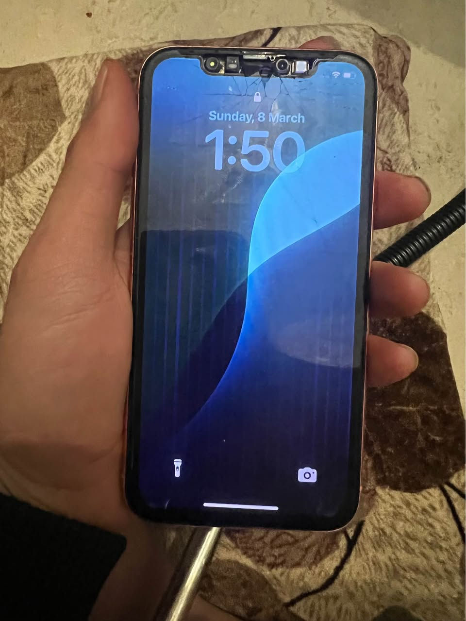 ئایفۆن xrشاشەی شکاوە فەیسی وەستاوە  
پاتری گۆرایە  ٦٤گێگایە  شاشەی گۆرینی دەوێ هەرزانە ١١٠هەزار و هەندەک محامەلە أربيل, العراق


**إذا كنت صاحب هذا الإعلان وتريد حذفه لأي سبب، رجاءا أرسل رسالة إلى الدعم الفني**