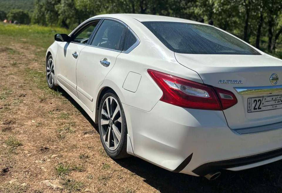 نیسان التیما 2017
بەسمە شەغال
ویل گەورە ١٨ 
 شاشە  
گوشن کارەبای
 ماوەی ڕۆشتن ٧٥ میل
بۆیاغ: تەنها بۆنیتی بۆیاغە و بەبێ ناوگرتن بەشەرت ،هیچ ئێرباگەکیشی  نەتەقییە.دوو جیگای بچوکی ساردە

سعر لە کۆمێنت داوابکە ڕاستەخۆ بۆت دیت 📩 

گێڕ و مەکینە بەشەرت بێ کێشە و نەکرایتەوە ،سەنەوی و ڕەقەمی نوێیە بەناوی خۆمە،

ژمارەی خاوەنی 
***********
***********
