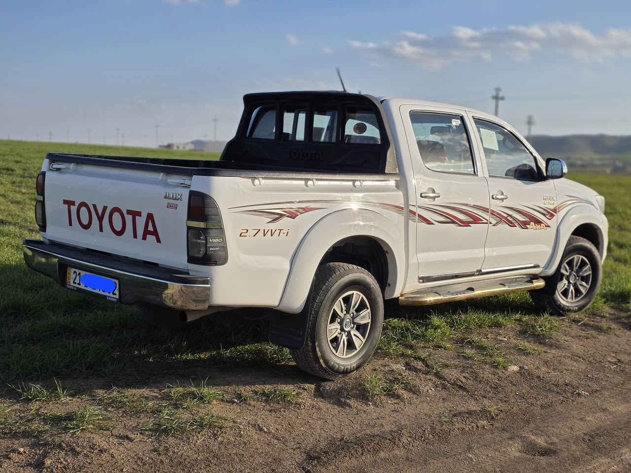 تويوتا مرزيا هاي لوكس 2014  لبيع فول فول مواصفات شريكه سيد نهرو كير عادي  كلش نضيف  سنوي جديد 2031 سياره باسمي  موجود صوره  سونر  كير ول محرك اب شرط مابي لا دوخان ولا بوخار  تخم تايرات جديده  كيلو متر ماشي 190 الف  مكان سليمانيه   ❤️
***********
