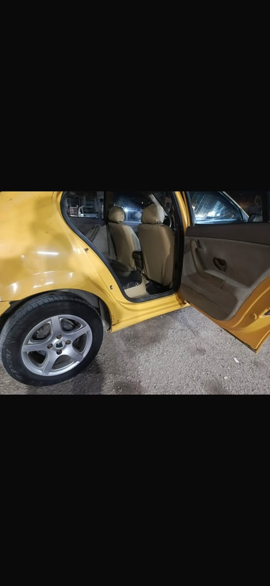 السلام عليكم سمندسورن 2011 كير مكينة مكفوله حدادية  جديده مصفره هيئه وغرامه بدي مكفول من ضربه وصبغ مبدل جاملغ امامي ايسر اثر خياس 
السعر 27
***********
