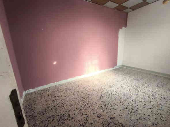 مشتمل للايجار 40م حي الوفاء قرب المجسرات الزهراء 
طابق ونص يتكون من غرفه فوك جوه بي صاله ومطبخ
 وصحيات ايجاره 200الف للاستفسار ***********
