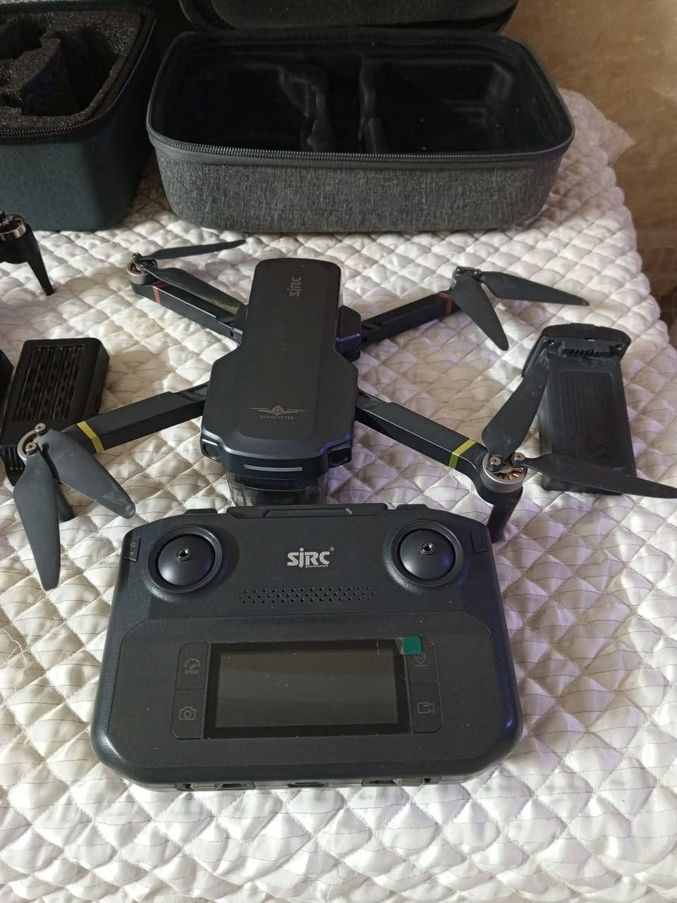 السلام عليكم
عندي هاي الدرونات للبيع
F5s      مدى 3  كيلو
L900    مدى 2  كيلو
GT8     مدى 2   كيلو.              
يرهم مراوس دي جي اي مني 2

رقمي وات ساب ***********
