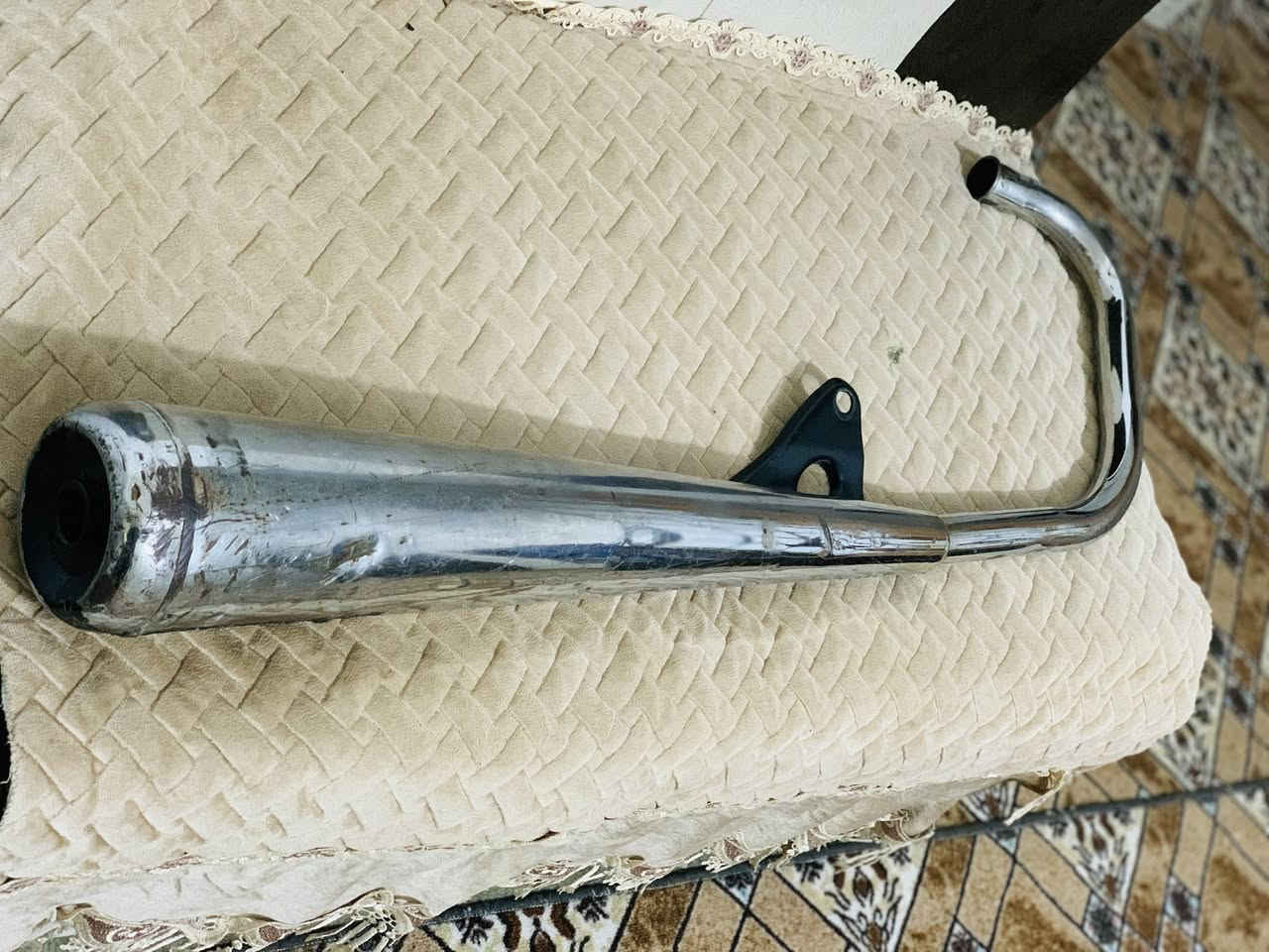 سلام عليك شباب متاح صالصنه  فول صوت طرب يعني بيها صوت حاد يكتل للمراوس ابصالنصه كاتم وذا رياضي بعد احسن وتحياتي


**إذا كنت صاحب هذا الإعلان وتريد حذفه لأي سبب، رجاءا أرسل رسالة إلى الدعم الفني**