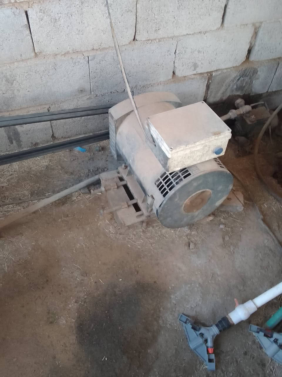 مولد لستر للبيع  مكان ديالى المقدادية جاهز بدون اي نقص مع رأس توليد جديد مشتغل اقل من شهر تشغيل سلف (اخوان آني مكلف بالنشر هذا رقم صاحب المولد ***********)
