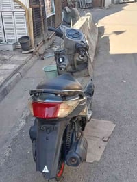 سكنس فحل نوزل ياباني الدراجة كاملة كهربائياتهة شغاله محركها مكفول من ا...