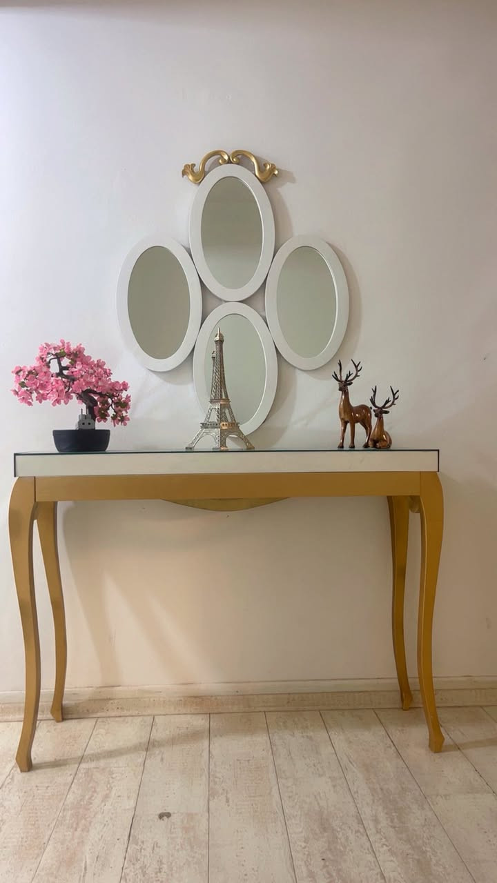 House items for sale.Prices are mentioned with pictures. All items are used. Please ms on facebook


**إذا كنت صاحب هذا الإعلان وتريد حذفه لأي سبب، رجاءا أرسل رسالة إلى الدعم الفني**