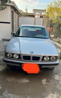 سياره بي ام 525 موديل 1991 كامله كل شي بيها من تبريد وغيرها للبيع