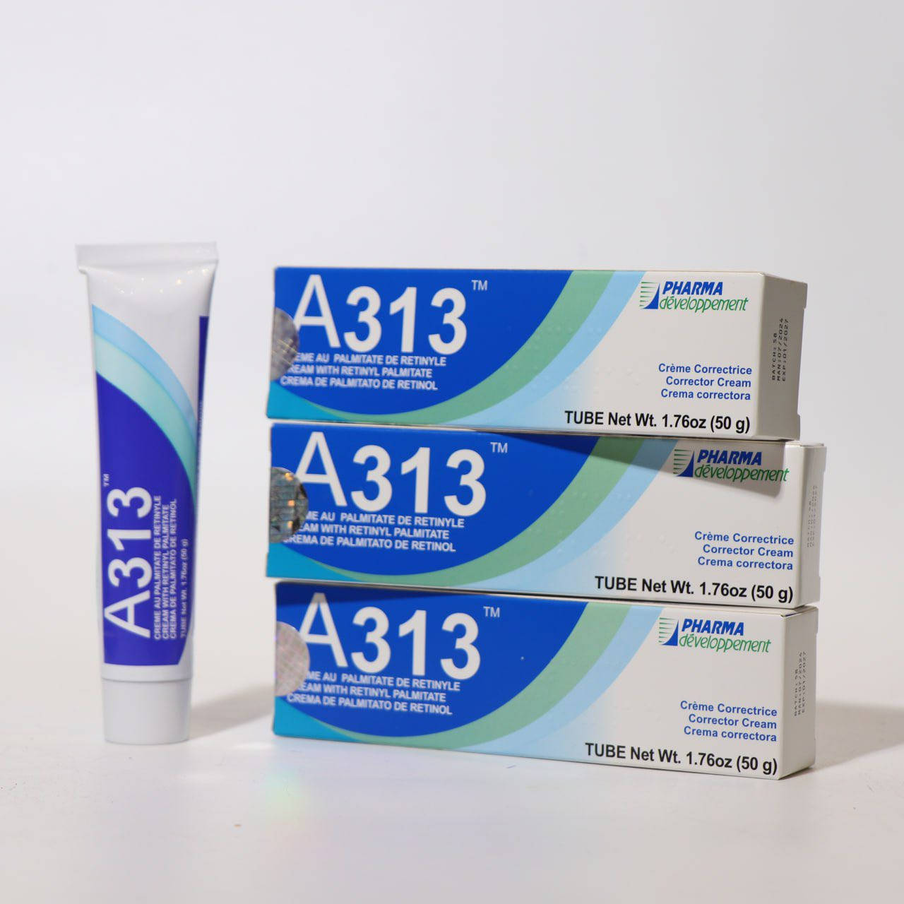 Cream الريتنول الفرنسي🇫🇷 
A313🔥
يقلل من حب الشباب
البقع الداكنة
ويقلل من التجاعيد
 يساعد في إنتاج الكولاجين لتقليل التجاعيد❤️
وتحسين الخطوط الدقيقة🩵
 وتقليص المسام 👍🏻 البقع الداكنة عن طريق تحفيز إنتاج الكولاجين💦
 يستخدم للبشرة 

سعر 25،000
عنوان بغداد اركية وفاضل شارع المسبح العام
توصيل داخل المنطقة مجاناً بغداد والمحافظات 5
للحجز والاستفسار مراسلة الصفحة او الرقم ***********
