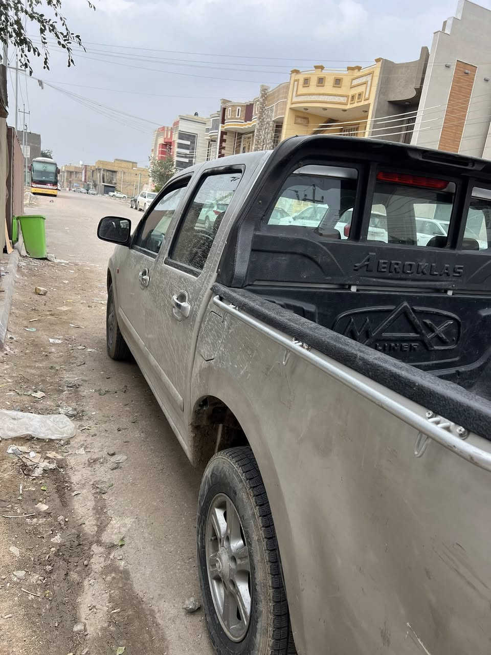 السلام عليكم
بيكم كريت ول 2013 رقم ذي قار سنويه لل29 تحويل بأي وقت مصبوغه حزام سياره حلوه وجاهزه بس المحرك بي دخان وهيه بارده بس من تحمه يروح الدخان بعد ما بيهه شي مكانهه ناصريه مركز سعرهه 48 وبيهه مجال قليل 

***********
