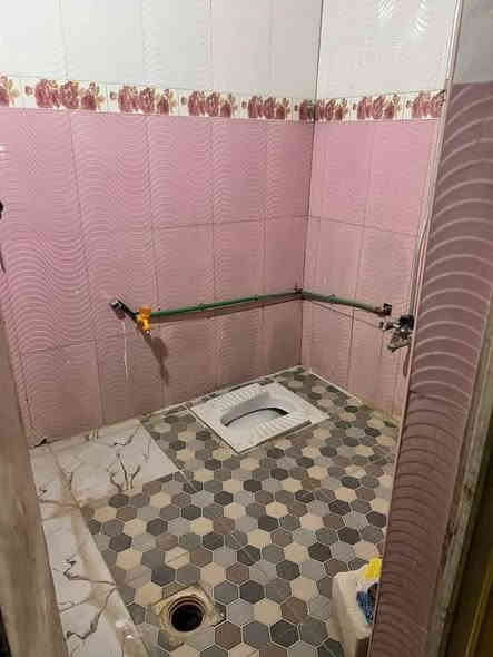 بيت100متر طابو زراعي الكوفه حي ميسان شارع الدكتوره قرب مجمع الجوهرة شارع تبليط

غرفه صاله استقبال مطبخ صحيات 

السعر 43 مليون 

الاستفسار اتصل 

***********
