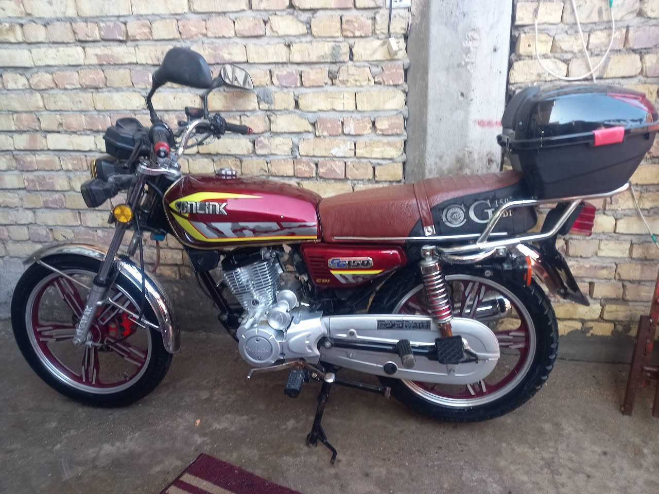 سلاام عليكم  دراجه سونلك خمسه كير البيع سعر خاص ***********
