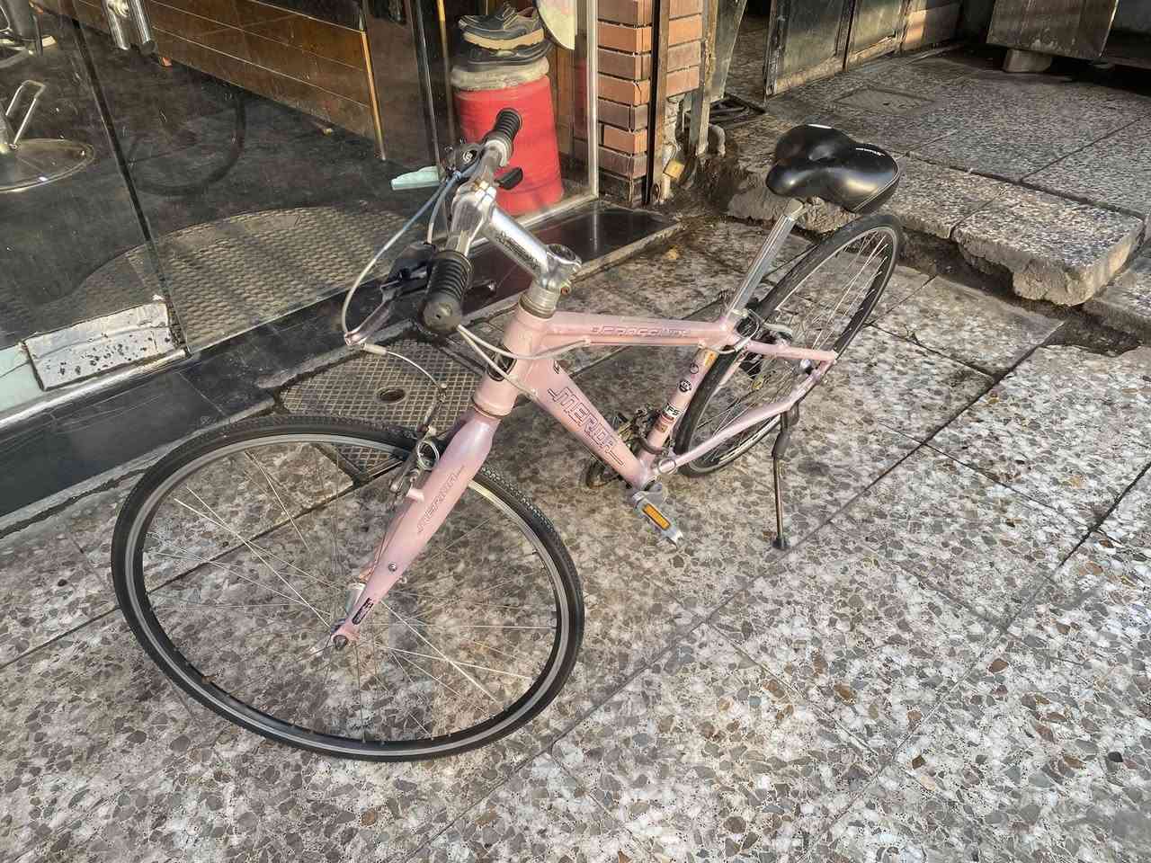 بايك c700 للبيع كامل اينقص مابيه سعر ١٧٥ الف وهاذه رقمي بيه وتساب ***********
