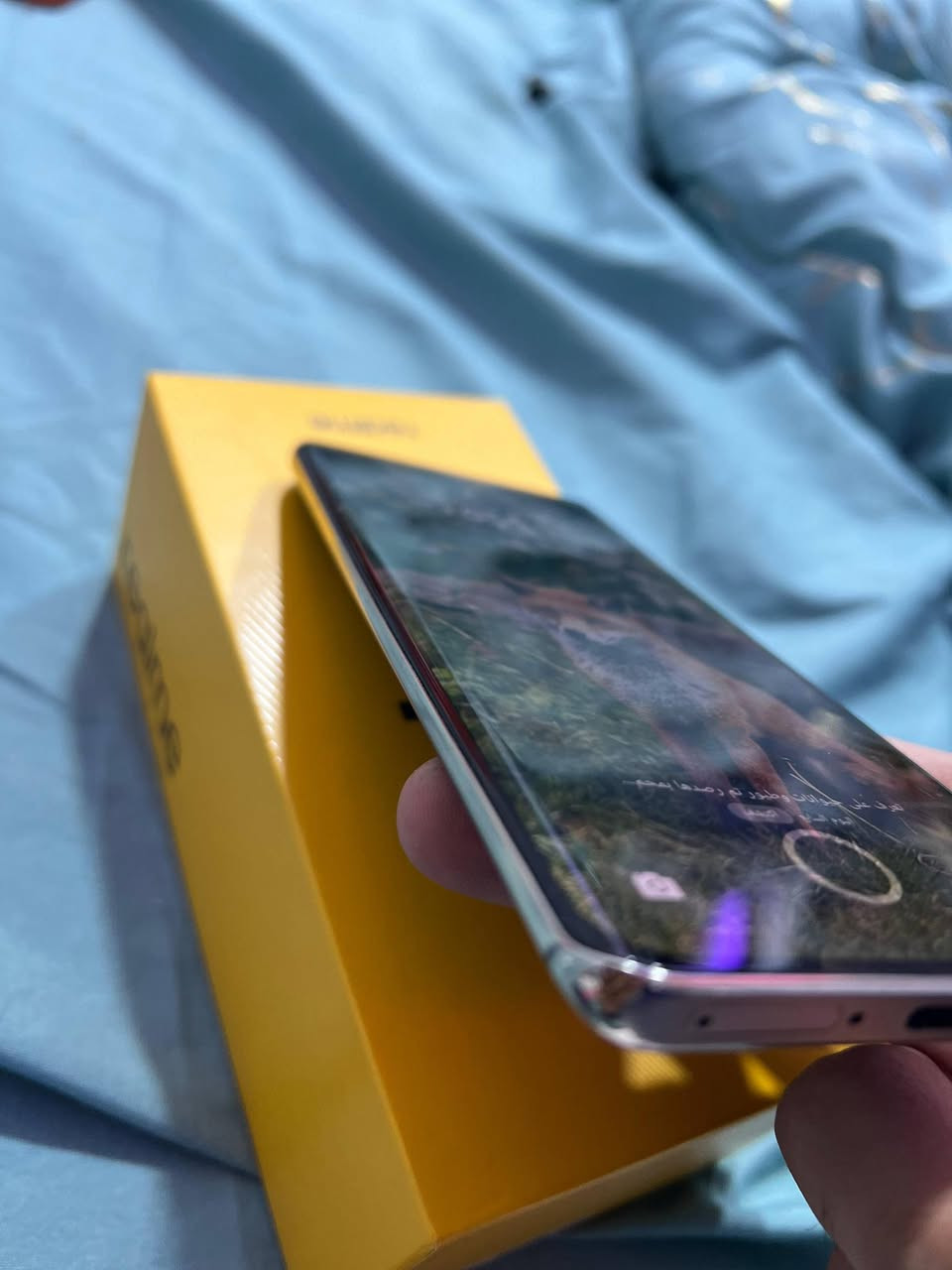 للبيع realme 12 pro نضيف 
المواصفات
ذاكره 256
اللون جلد ازرق
الشاشه منحنيه
120 هيرتز 
الكامره مفوله وبيه تعديل ذكاء اصطناعي تلقائي

جميع ملحقاته موجوده
كارتونه + الشاحن

السعر: 325 وبي مجال

العنوان 
بغداد بسمايه 
***********
