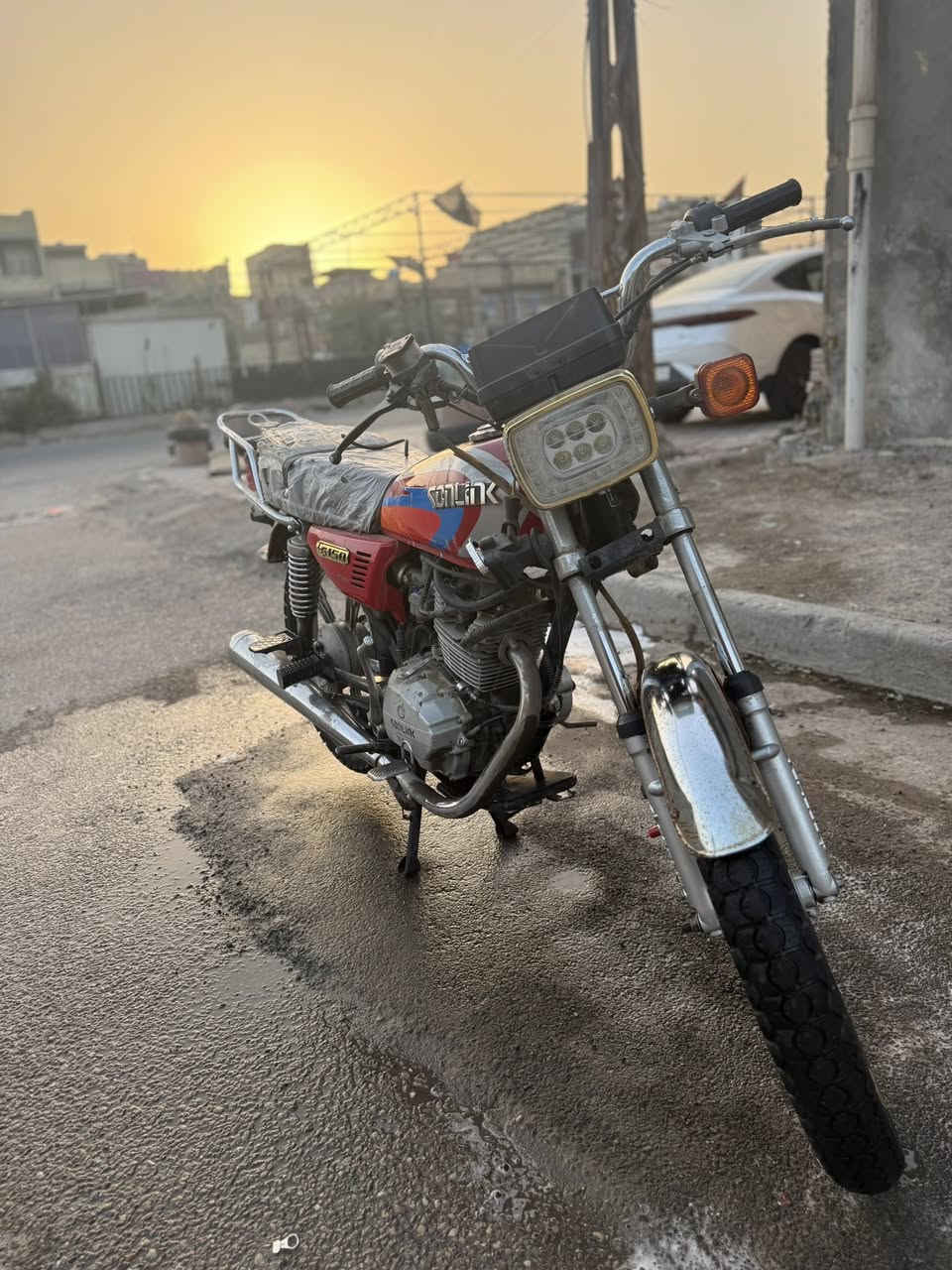 السلام عليكم دراجة سونك2023 بيها تبخير دراجة متروكه صارلها3اشهر معروضه ب500وبيها مجال عنواني مدينك الصدر رقمي***********فقط واتساب
