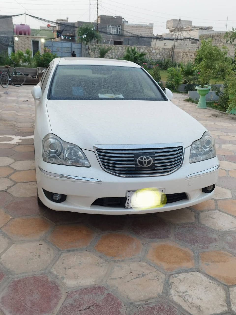 السلام عليكم ماجسته للبيع موديل 2004 السياره فول مواصفات واحد على واحد كفاله عامه سعر 140 وبيها مجال العنوان نجف كوفه ما متواجد على الفيس***********
